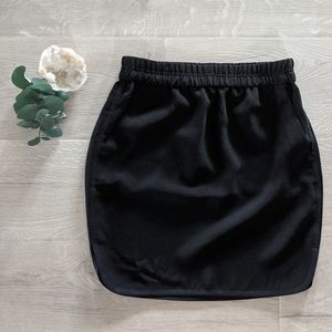 J. Crew Crepe Pencil Skirt with Curved Hem Black